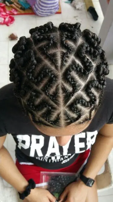 Geometric Box Braids